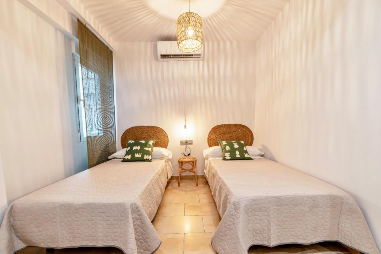 Apartamento Ronda Genil Con Parking Gratuito Granada Exterior foto